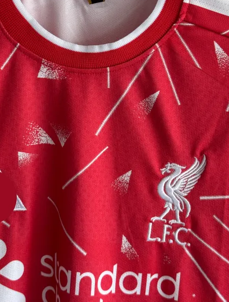 LIVERPOOL 26-27 HOME KIT SZOBOSLAI EMBROIDERY PREMIUM